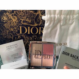 ディオール(Dior)の【新品】DIOR バックステージ フェイス グロウパレット(フェイスパウダー)