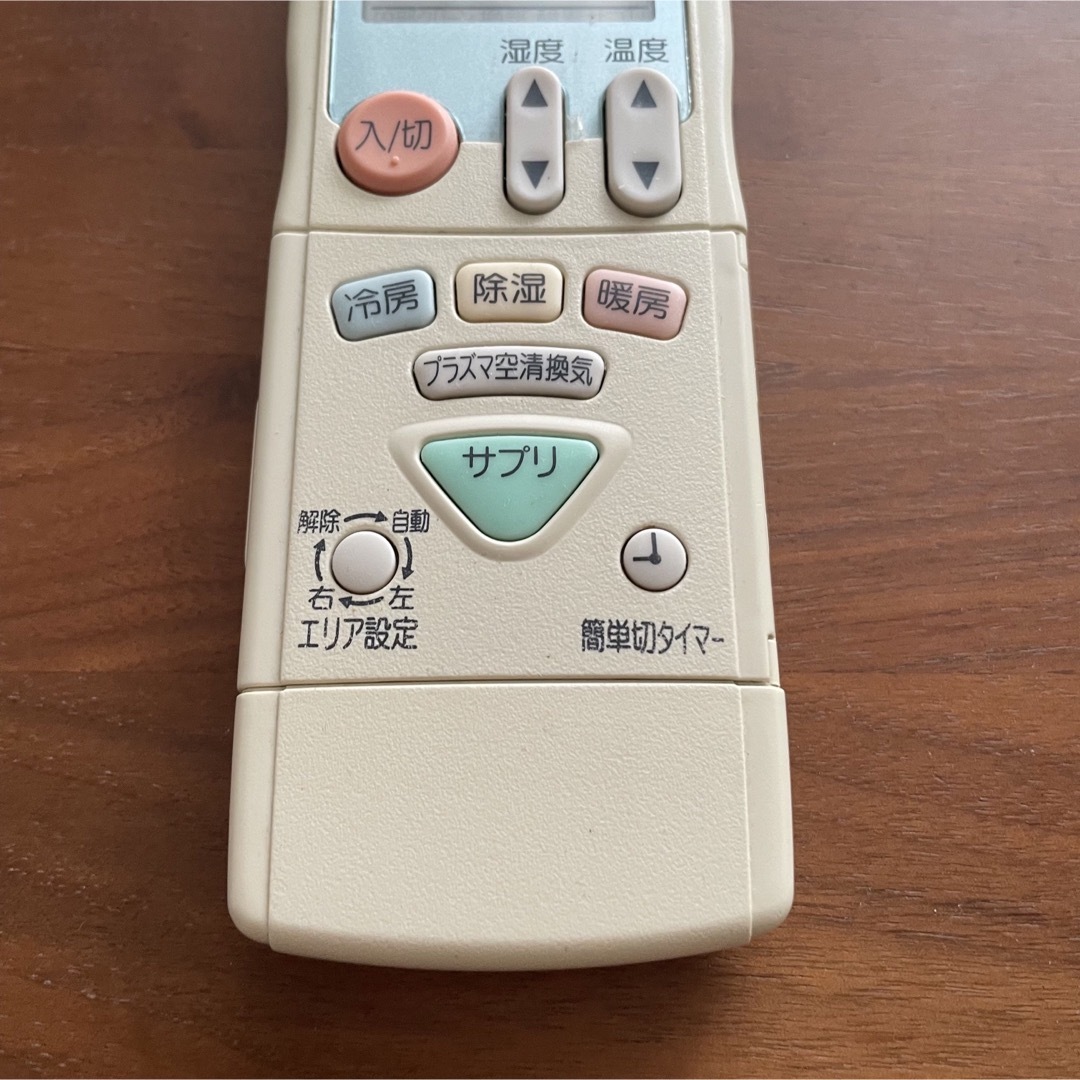 三菱(ミツビシ)のエアコン リモコン 三菱 M21TK8426 JG042 スマホ/家電/カメラの冷暖房/空調(エアコン)の商品写真