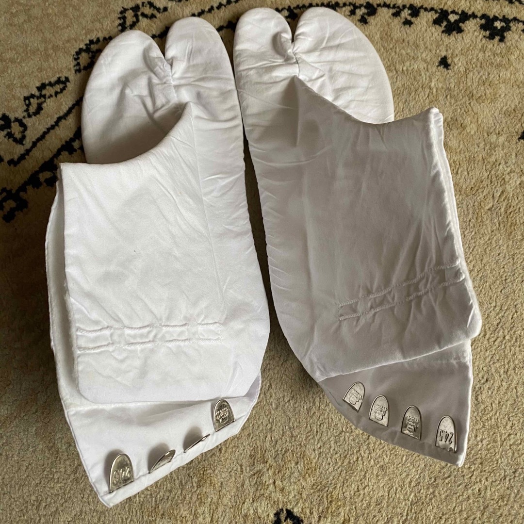 fukuske(フクスケ)の福助足袋　24.5cm 白　ホワイト　着物　和装　お祭り　fukusuke レディースの水着/浴衣(和装小物)の商品写真