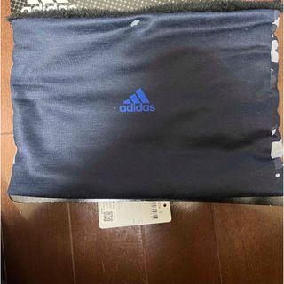 アディダス(adidas)のお値下げ不可　新品タグ付き　アディダス　ネックウォーマー　迷彩　ネイビー　メンズ(ネックウォーマー)