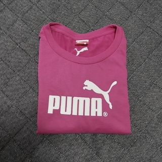 プーマ(PUMA)のPuma　プーマ　長袖Tシャツ　Mサイズ　細身　ピンク(Tシャツ(長袖/七分))