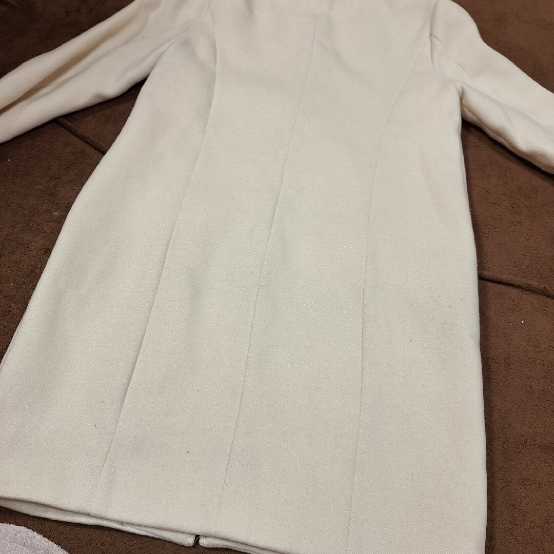 rienda(リエンダ)のrienda コート 白 ホワイト リエンダ ロングコート Mサイズ レディースのジャケット/アウター(ロングコート)の商品写真