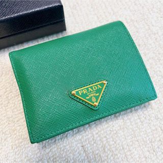 PRADA - 【今だけ値下】未使用 PRADA 二つ折り 財布 ベージュの通販 by