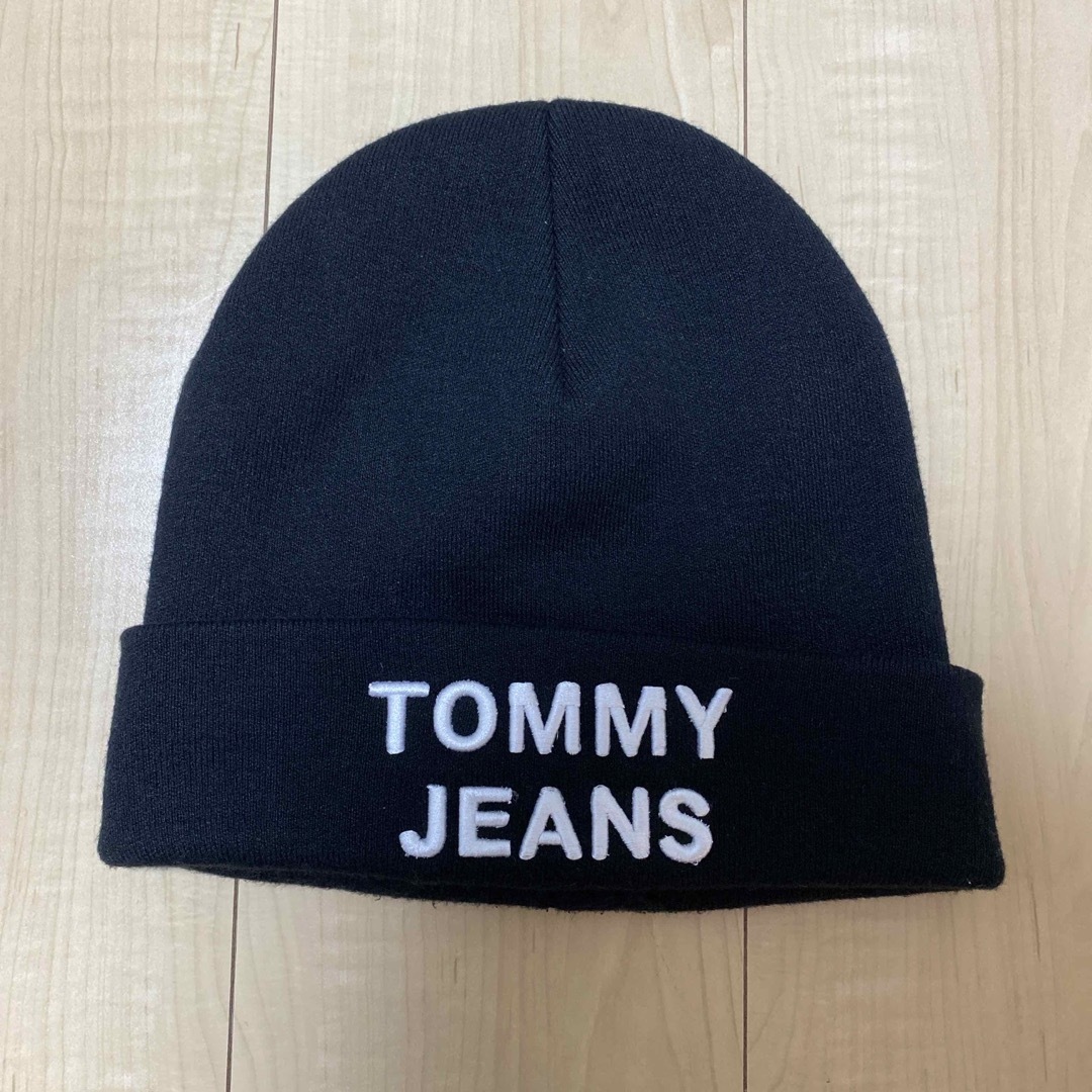 TOMMY HILFIGER(トミーヒルフィガー)のTOMMY JEANS ニット帽 メンズの帽子(ニット帽/ビーニー)の商品写真