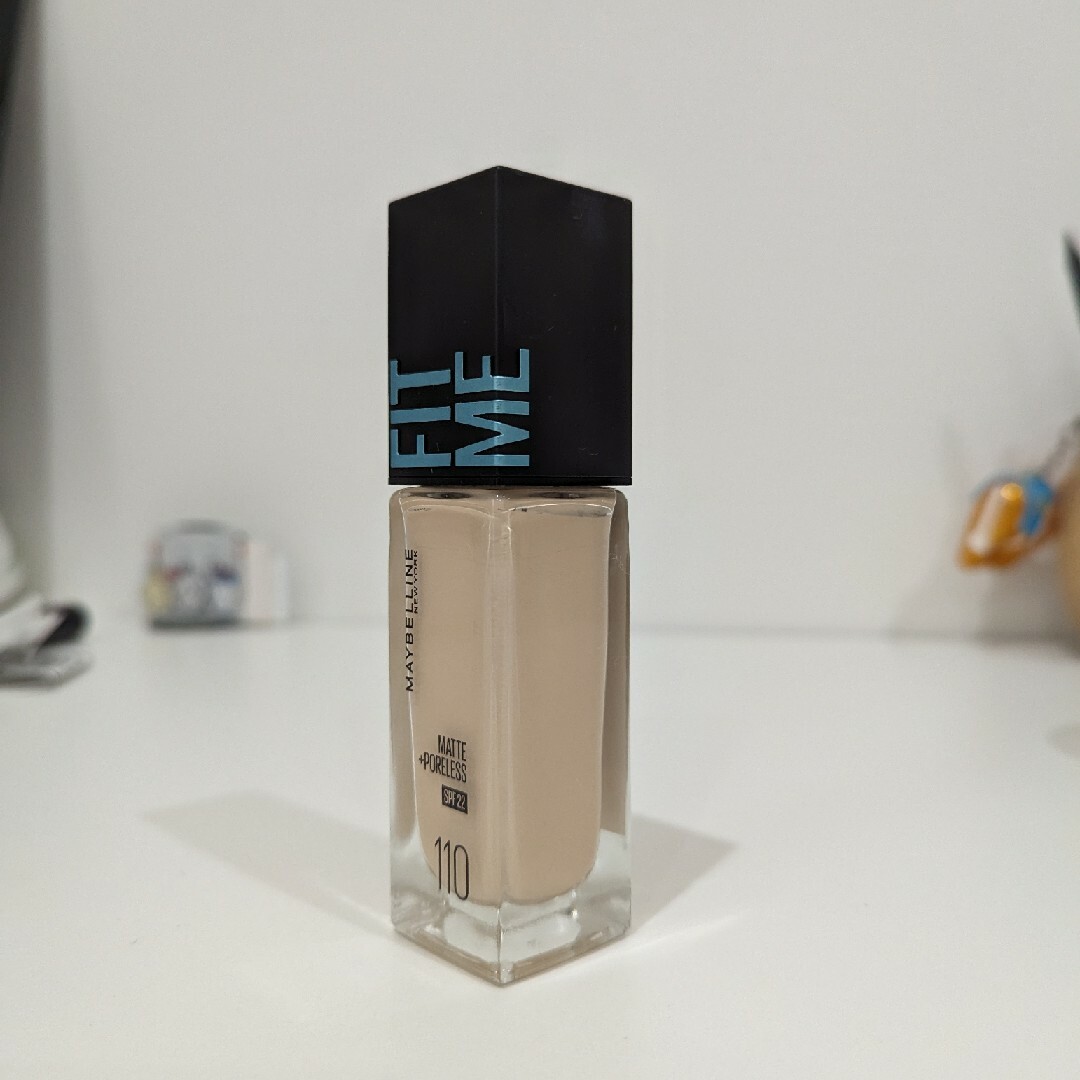 MAYBELLINE(メイベリン)のフィットミー リキッド ファンデーション R 【マット】110 コスメ/美容のベースメイク/化粧品(ファンデーション)の商品写真