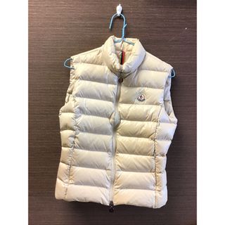 MONCLER ロゴ パッチ パーカー 22AW 新作 新品　値下げしました