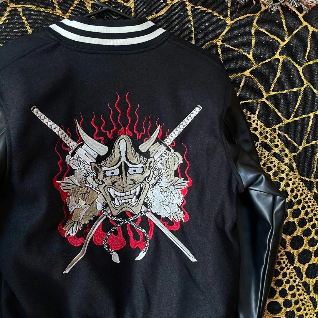 鬼仮面刺繍スタジャン ブルゾン アウター 合皮 上着 和柄 秋冬 鬼仮面刺繍スタジャン ブルゾン アウター 合皮 上着 和柄 秋冬