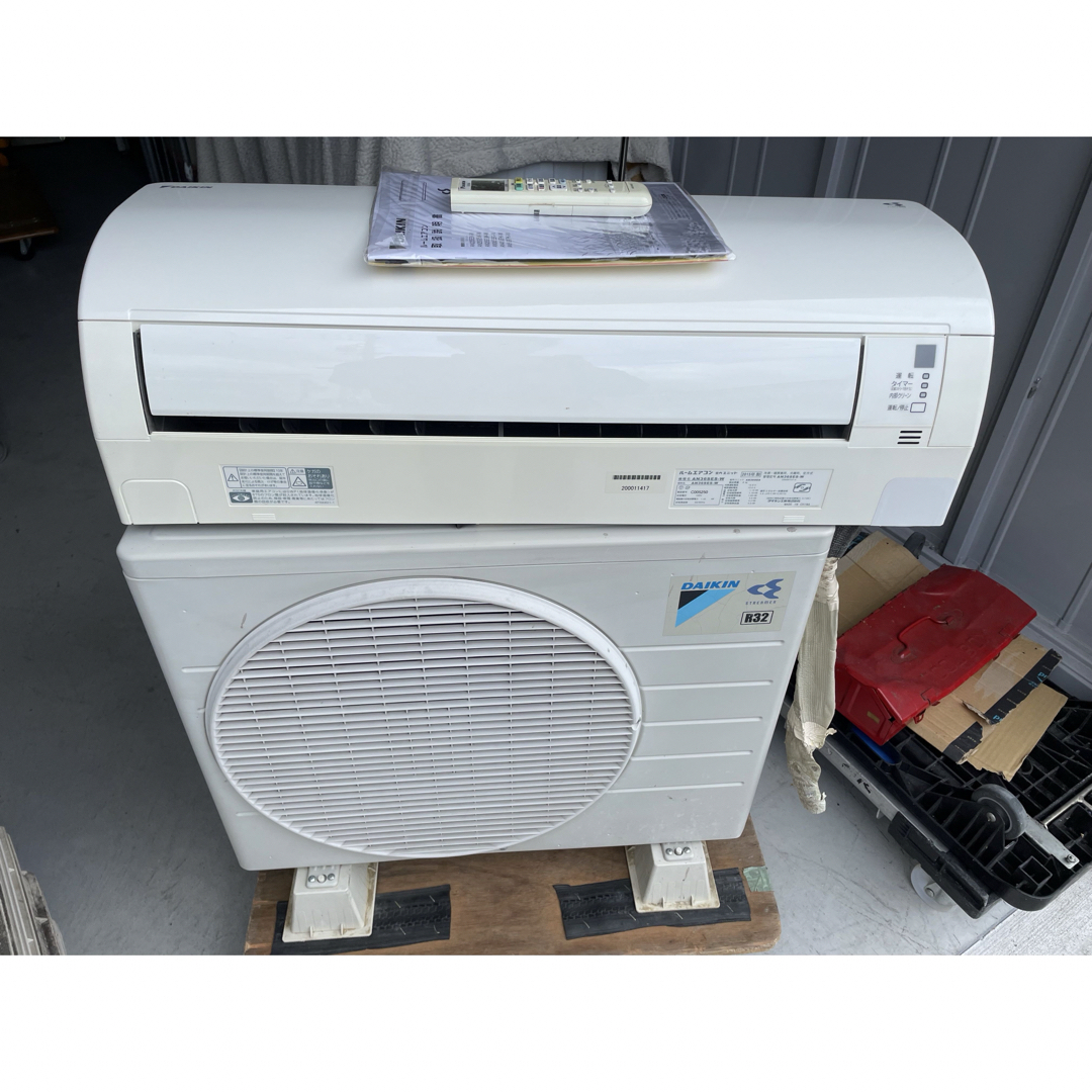 スマホ/家電/カメラDAIKIN 12畳用　3.6kwエアコン　AN36SES-W 2015年製