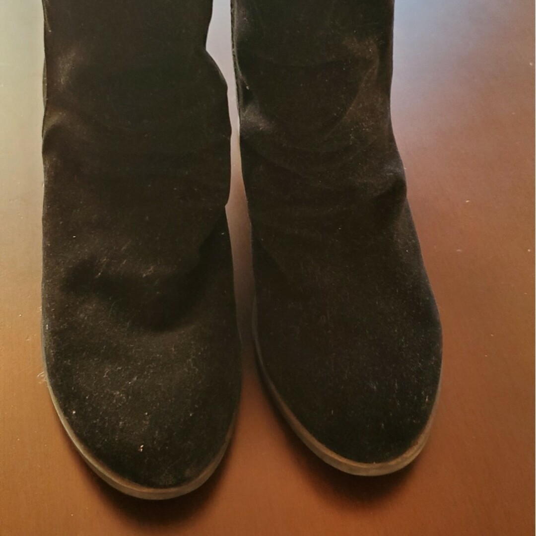 coen(コーエン)のコーエンブラックスエードブーツ レディースの靴/シューズ(ブーツ)の商品写真