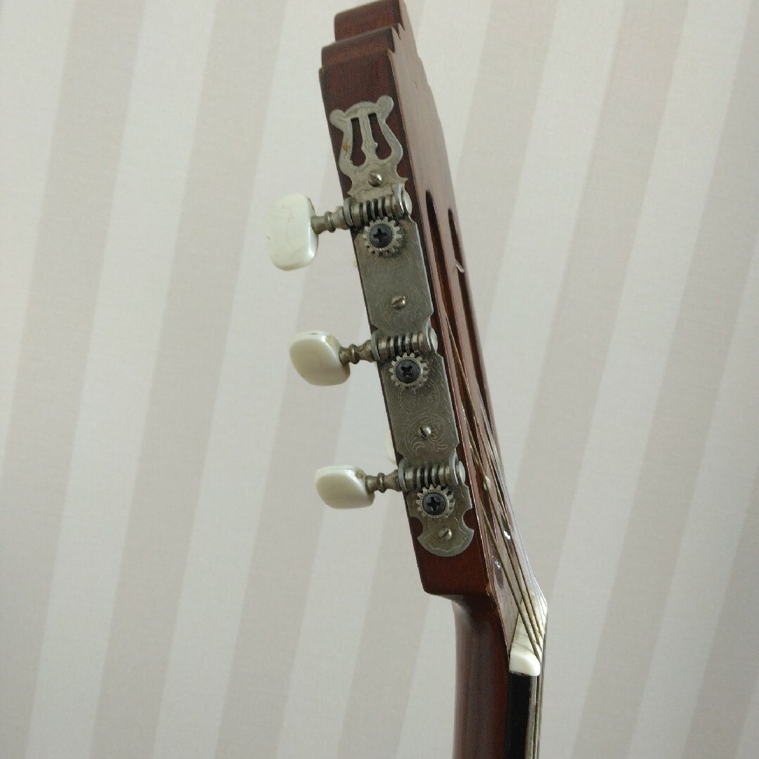 手工品クラシックギター・手工品・信濃№73・岩窪精造 - クラシックギター