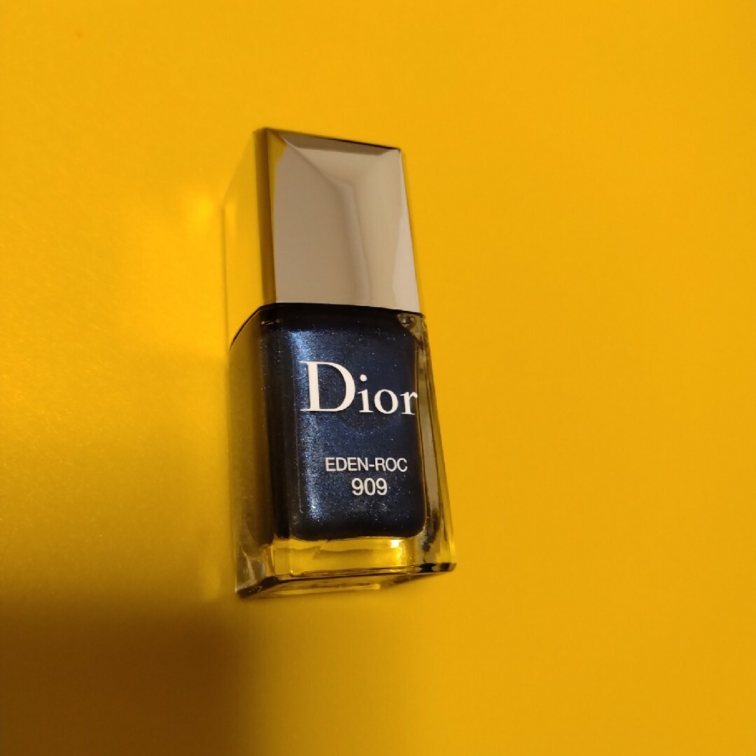 Dior(ディオール)のDIOR　ネイル コスメ/美容のネイル(マニキュア)の商品写真