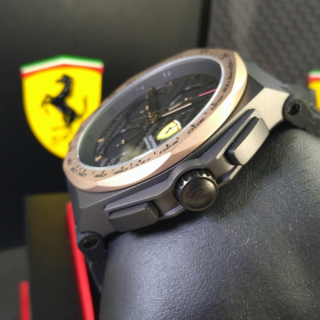 Ferrari - 新品☆国内未販売☆公式∮フェラーリ《ASPIRE》クロノグラフ