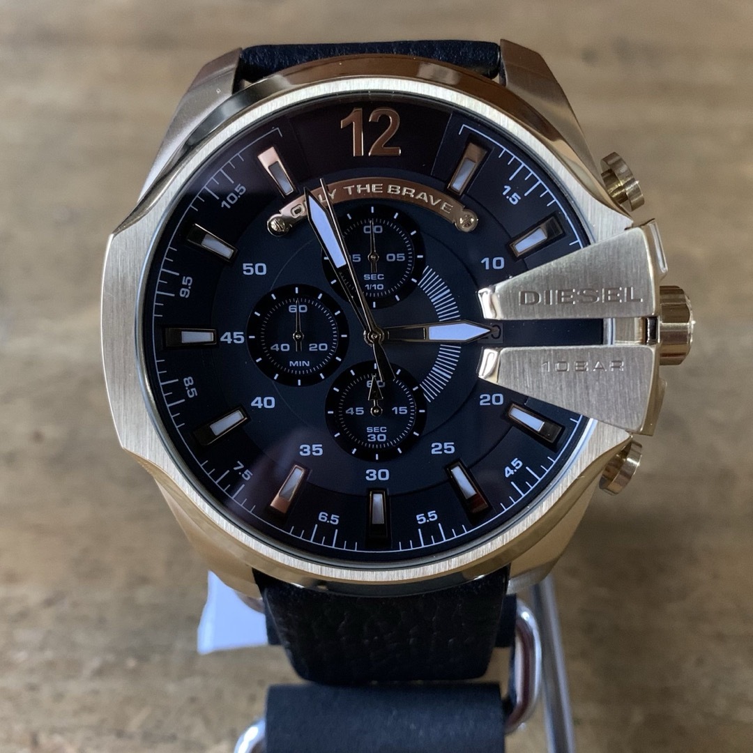 新品✨ディーゼル DIESEL メガチーフ メンズ クロノ 腕時計 DZ4344