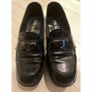 PRADA プラダ　羊革シューズ　ブラック