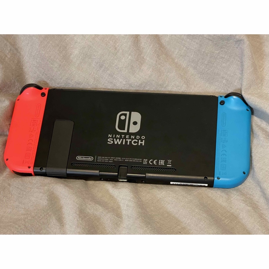 美品】Nintendo Switch本体【付属品完備・バッテリー強化版】 美品】Nintendo Switch本体【付属品完備・バッテリー強化版】
