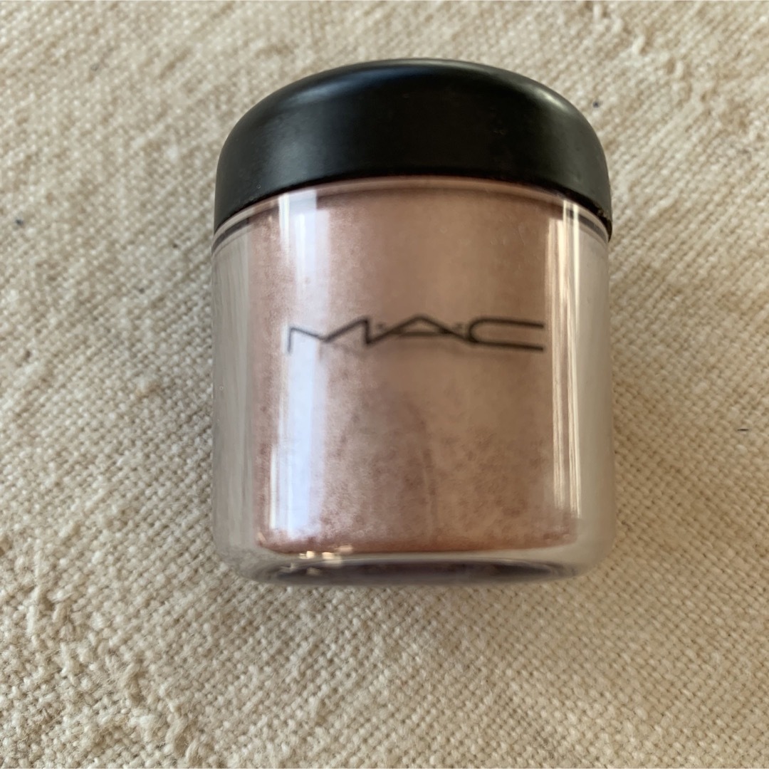 MAC(マック)のお値下げ　MAC  ピグメント コスメ/美容のベースメイク/化粧品(アイシャドウ)の商品写真