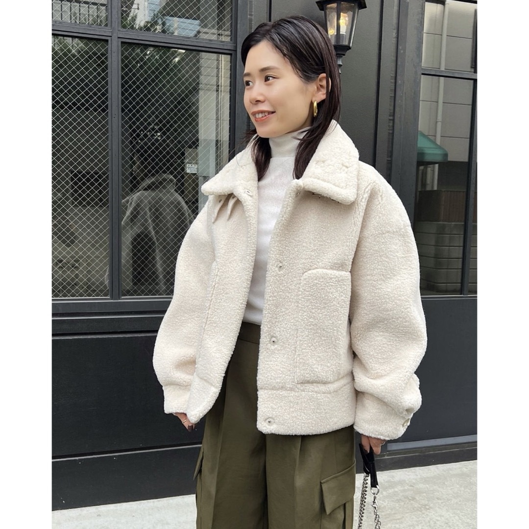 美品☆スタニングルアー エコムートンショートジャケット ホワイト 白 美品☆スタニングルアー エコムートンショートジャケット ホワイト 白