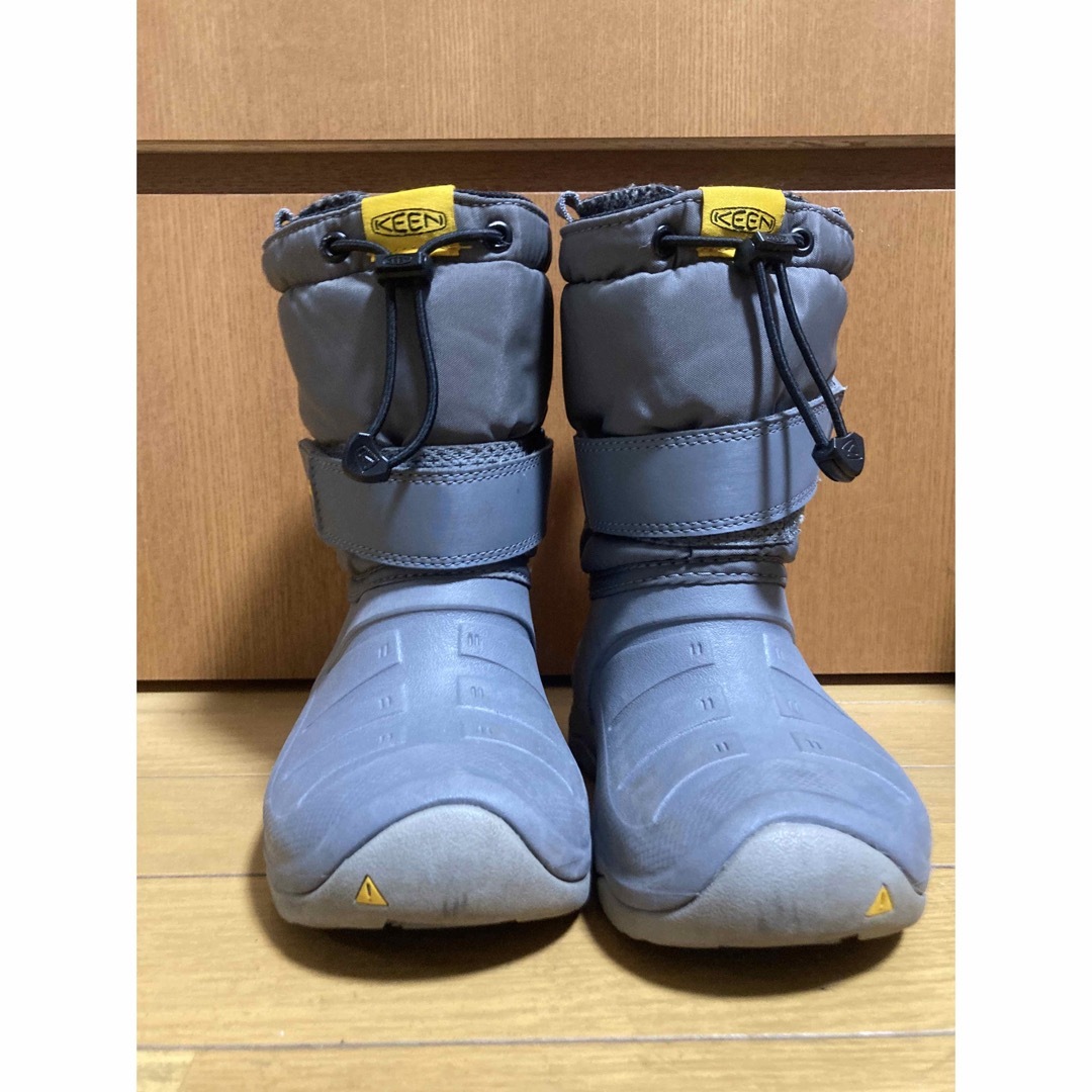 KEEN(キーン)のKEEN キーン　雪靴　ブーツ　16cm キッズ/ベビー/マタニティのキッズ靴/シューズ(15cm~)(ブーツ)の商品写真