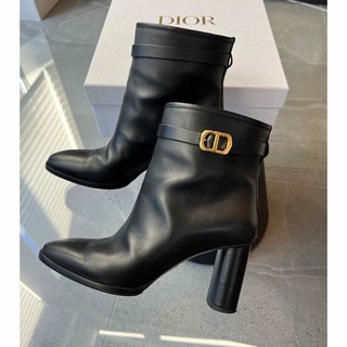 ディオール(Christian Dior) 靴/シューズ（ゴールド/金色系）の通販 57