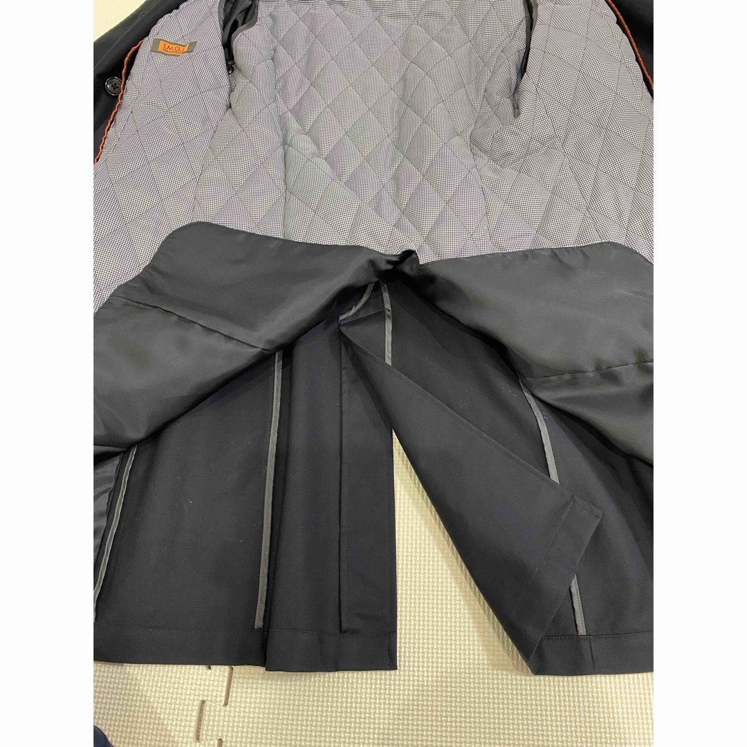 トレンチコート　黒色 レディースのジャケット/アウター(トレンチコート)の商品写真