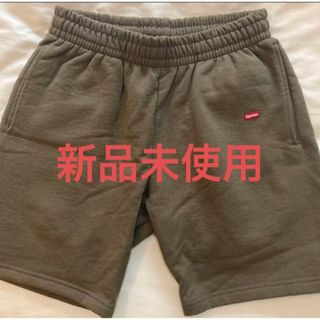 シュプリーム(Supreme)の【Supreme】small box sweatshort 22SS(ショートパンツ)