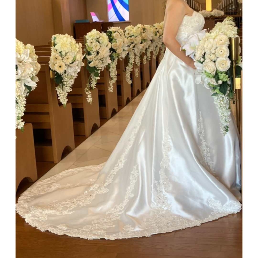 美品】桂由美 ウェディングドレス PY13201 11〜13号 美品】桂由美 ウェディングドレス PY13201 11〜13号