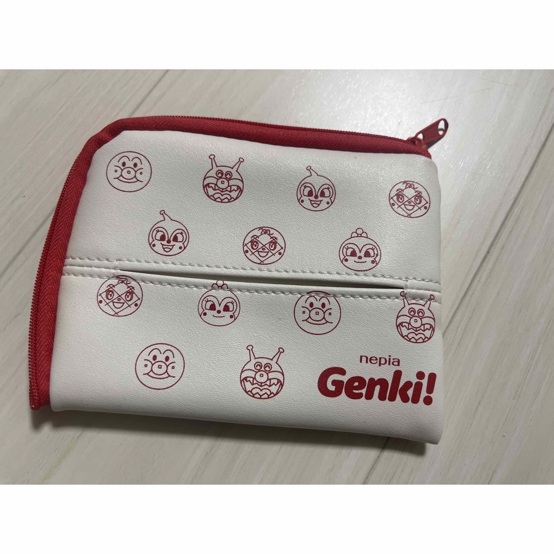 アンパンマン(アンパンマン)の新品未使用品　非売品　アンパンマン　ネピア　Genki! ティッシュケース　赤 エンタメ/ホビーのおもちゃ/ぬいぐるみ(キャラクターグッズ)の商品写真