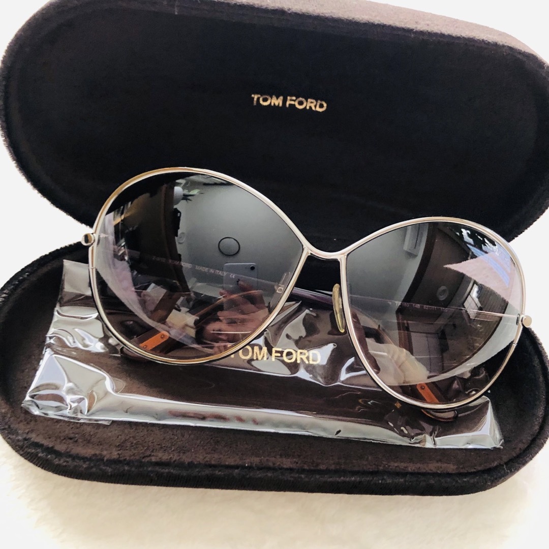 TOM FORD(トムフォード)の【新品同様】TOM FORD サングラス レディースのファッション小物(サングラス/メガネ)の商品写真