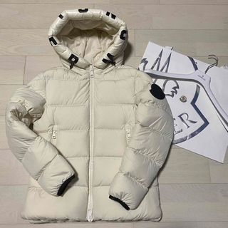 モンクレール 白 ダウンジャケット(メンズ)の通販 300点以上 | MONCLER ...