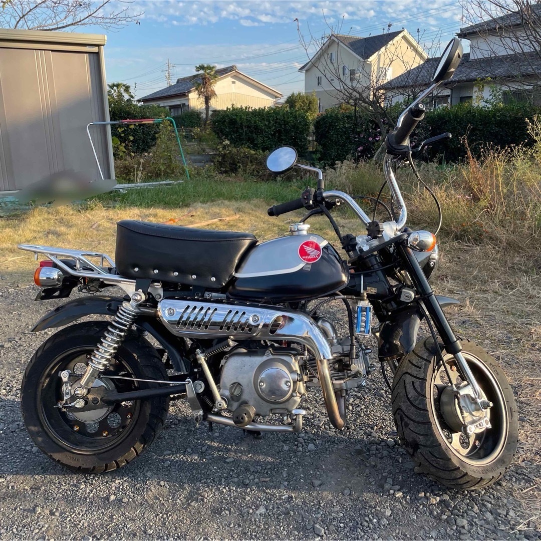 ホンダ　カスタムモンキー　110cc 5速ミッションバイク