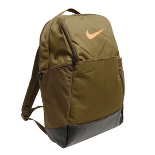 ナイキ(NIKE)のナイキ完全新品　23年新作　ブラジリア  バックパック 9.5 24L オリーブ(バッグパック/リュック)