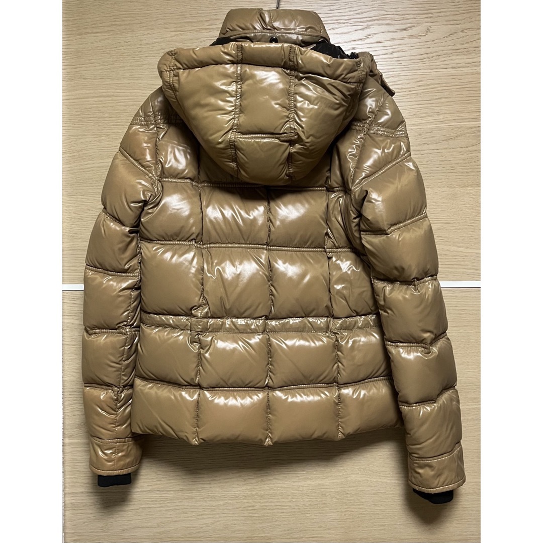 MONCLER(モンクレール)のモンクレール　レディース　サイズ00 レディースのジャケット/アウター(ダウンジャケット)の商品写真