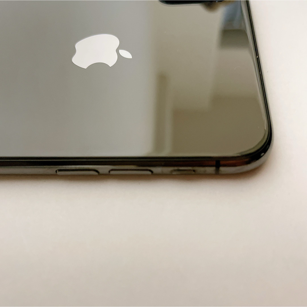 iPhone Xs Max Space Gray 256 GB docomo iPhone Xs Max Space Gray 256 GB docomo