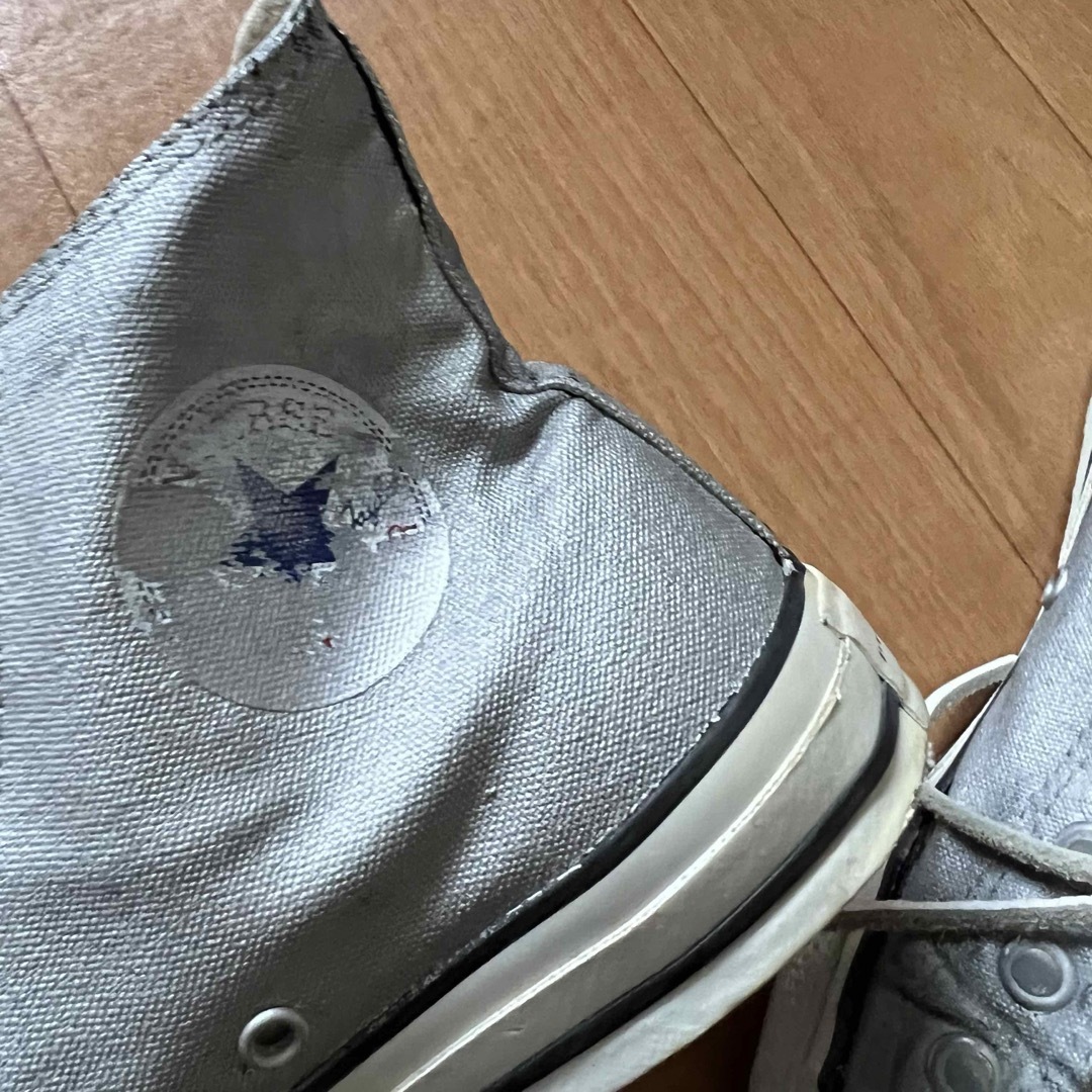 CONVERSE - コンバース シルバースニーカー 皮紐 27.5の通販 by CONVERSE - コンバース シルバースニーカー 皮紐 27.5の通販 by