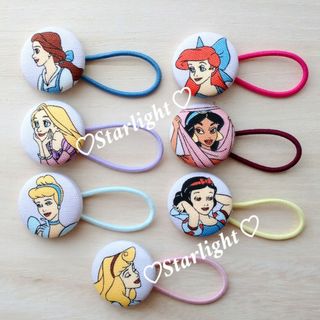 ディズニー(Disney)のディズニープリンセス くるみボタン ヘアゴム×7個 ハンドメイド(ヘアアクセサリー)