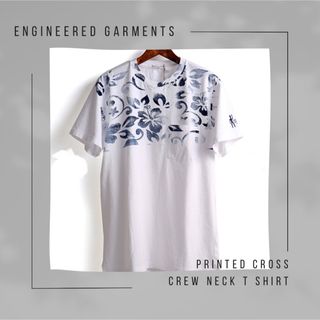 エンジニアードガーメンツ(Engineered Garments)のエンジニアードガーメンツ ハイビスカスTシャツsサイズ グレー(Tシャツ/カットソー(半袖/袖なし))