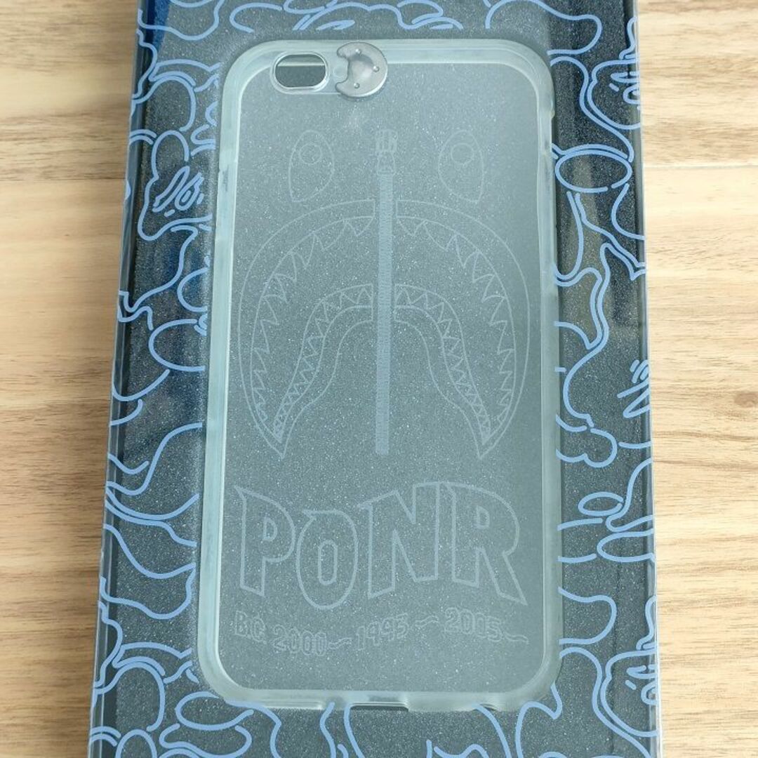 A BATHING APE(アベイシングエイプ)のiPhone6 アベイシングエイプ Shark PONR 602c スマホ/家電/カメラのスマホアクセサリー(iPhoneケース)の商品写真