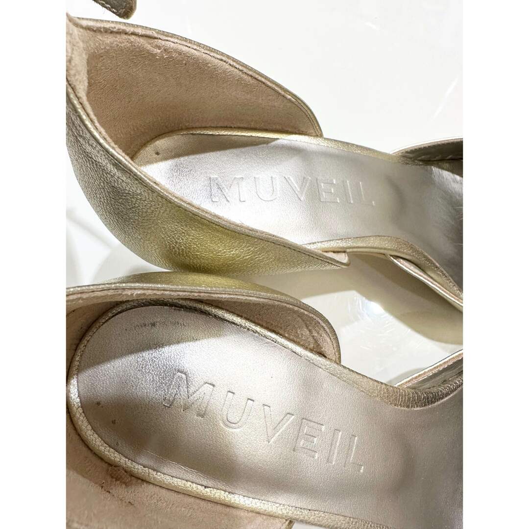 MUVEIL(ミュベール)のMUVEIL ミューベル ファー付きパンプス レディースの靴/シューズ(ハイヒール/パンプス)の商品写真