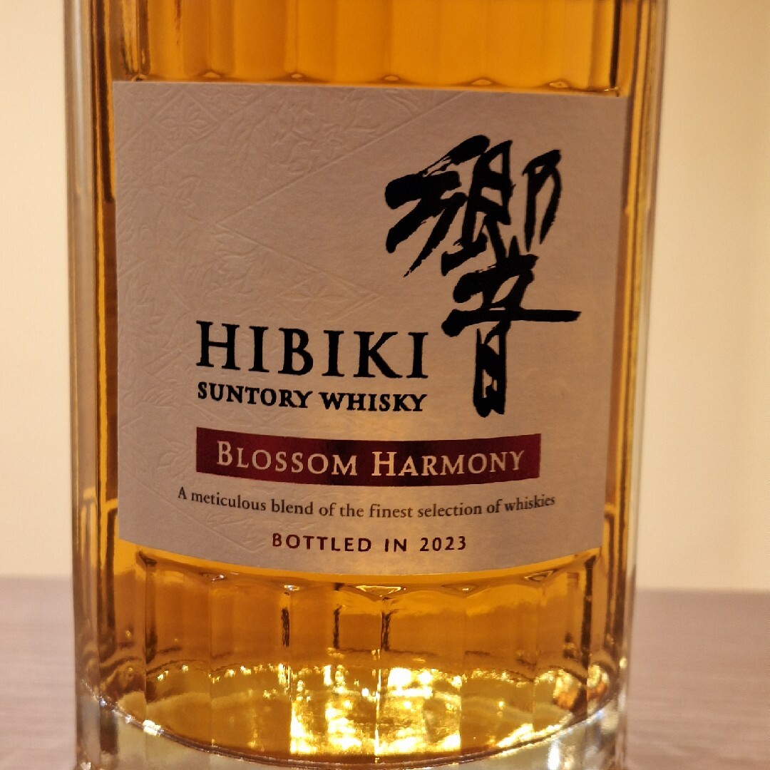 サントリー(サントリー)のサントリーSUNTORY　響　BLOSSOM HARMONY 2023 食品/飲料/酒の酒(ウイスキー)の商品写真