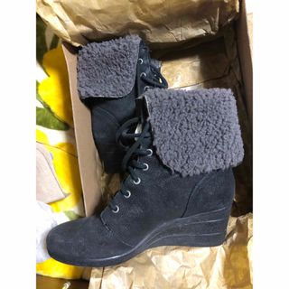 アグ(UGG)のUGGウォータープルーフウェッジソールブーツ37(ブーツ)