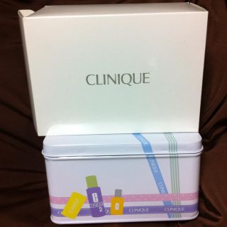 クリニーク(CLINIQUE)の＊値下げ！新品クリニークコットンケース＊(その他)