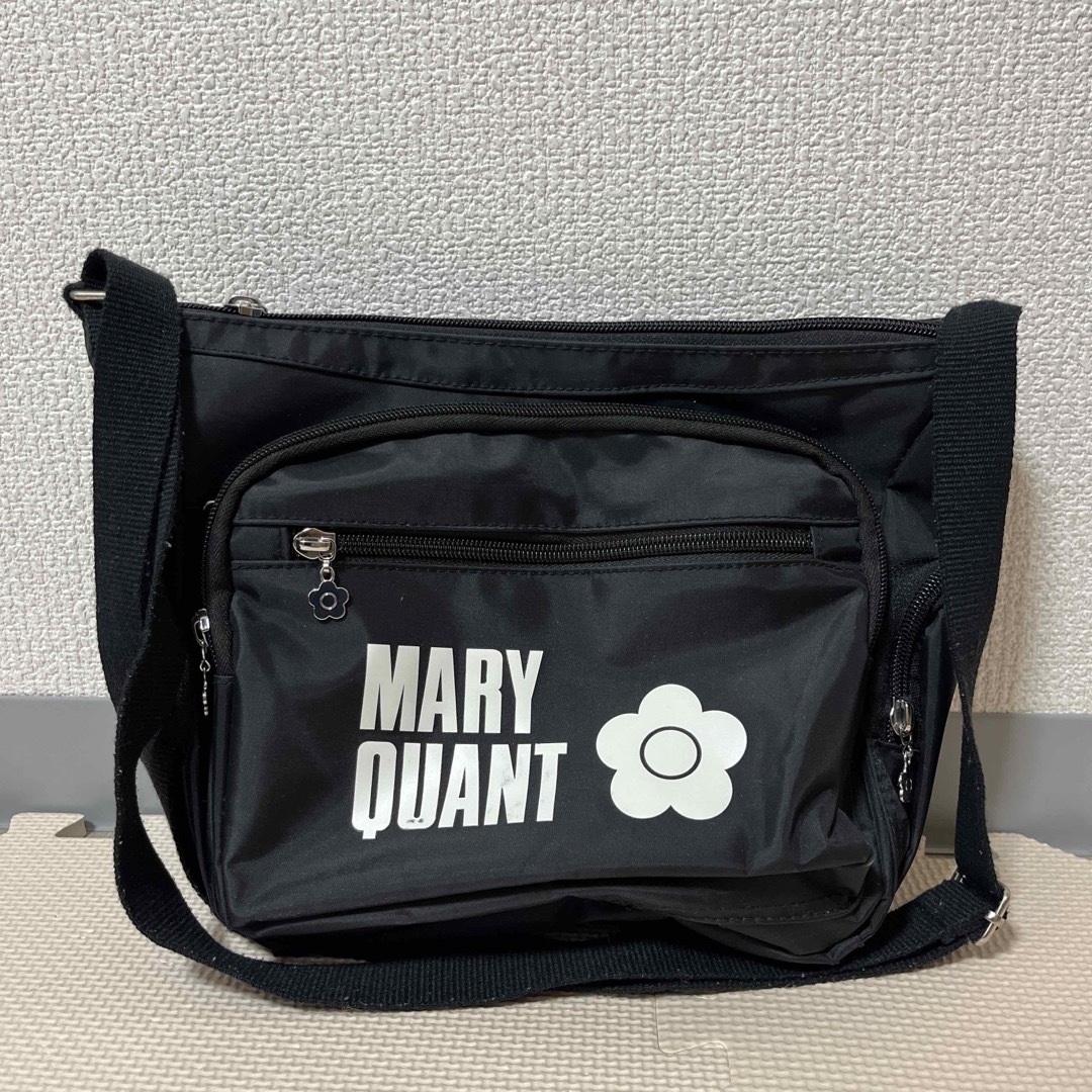 MARY QUANT(マリークワント)の値下げ✨MARY QUANT🌼メッセンジャーショルダーバッグ レディースのバッグ(ショルダーバッグ)の商品写真