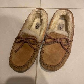 アグ 靴/シューズの通販 20,000点以上 | UGGのレディースを買うならラクマ