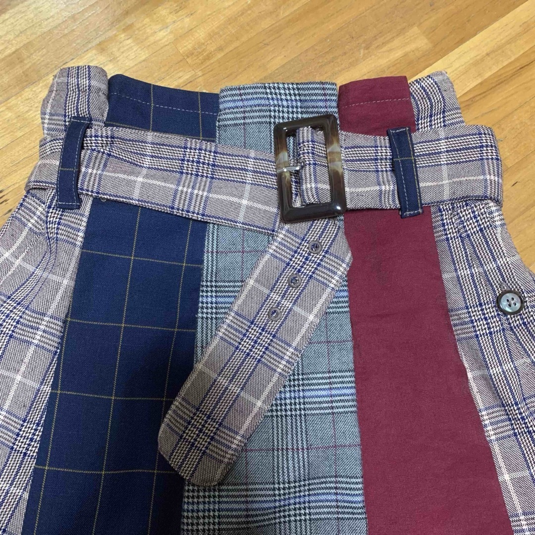 REDYAZEL(レディアゼル)のREDYAZEL 配色チェックミニスカート レディースのスカート(ミニスカート)の商品写真