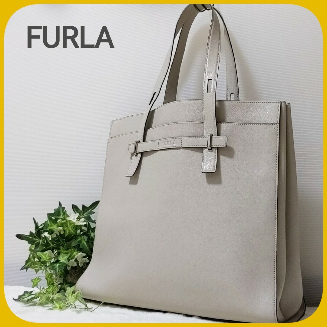 最新人気 美品 現行ロゴ ビジネス FURLA 専用】フルラ