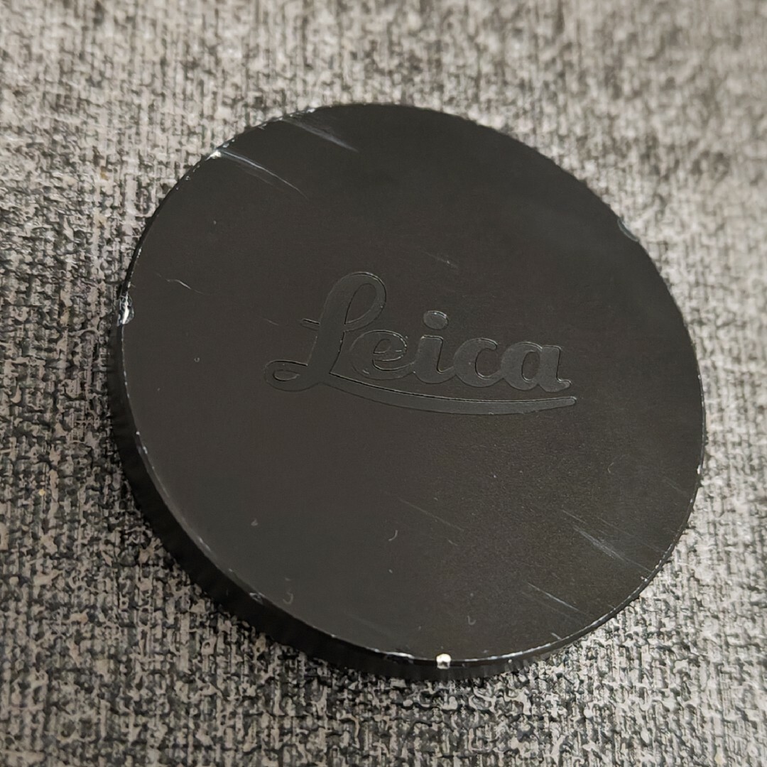 LEICA(ライカ)のLEITZ phone 1 レンズキャップ スマホ/家電/カメラのスマホアクセサリー(モバイルケース/カバー)の商品写真