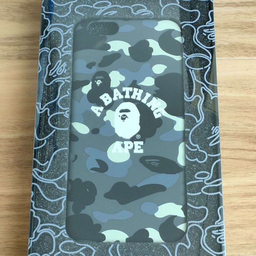 A BATHING APE(アベイシングエイプ)のiPhone6 アベイシングエイプ カレッジロゴ 609b スマホ/家電/カメラのスマホアクセサリー(iPhoneケース)の商品写真