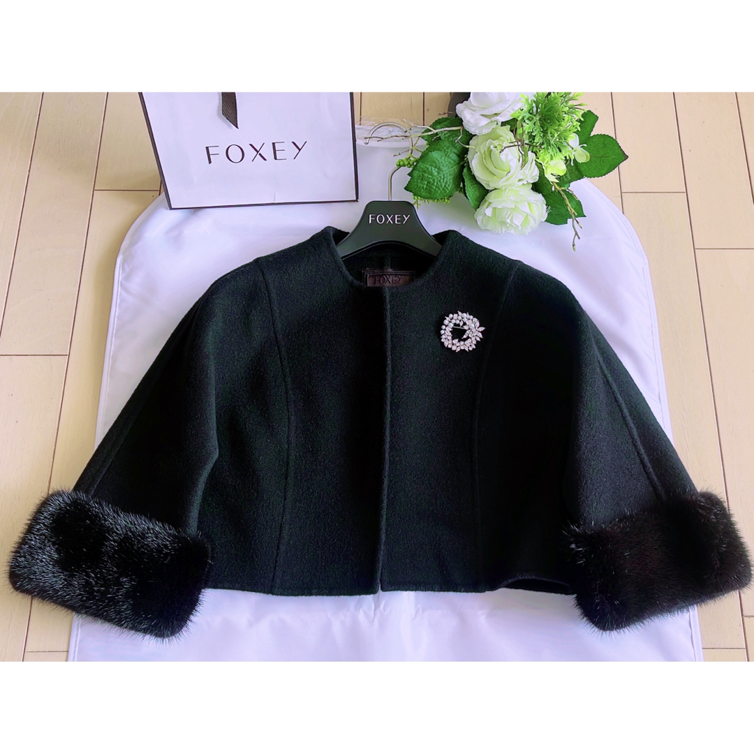 FOXEY(フォクシー)のFOXEY  2019年ミンク付きカシミヤジャケット38極美品　Rene レディースのジャケット/アウター(毛皮/ファーコート)の商品写真