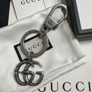 グッチ(Gucci)のGUCCI スネーク&ダブルG キーホルダー(キーホルダー)