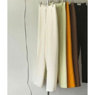 トゥデイフル(TODAYFUL)のPique Tuck Trousers （TODAYFUL）(カジュアルパンツ)